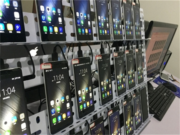 64078841.jpg 108.jpg